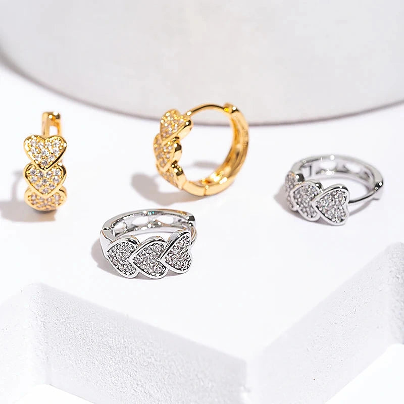 Boucles d'oreilles créoles Joséphine, les deux finitions côte à côte